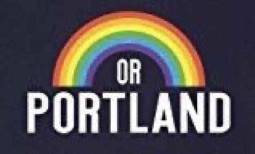 outdoor_pdx's tweet photo. RT if ur from PDX! I wanna follow all of u😏 https://t.co/jYwEAmkenv