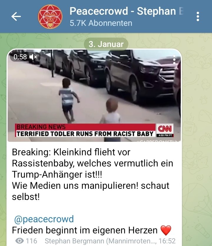 Querbeobachter's tweet photo. #StephanBergmann stellt hier die Tatsachen falsch dar.
Das Video wurde so NIE auf CNN ausgestrahlt, Trump hat #FakeVideo auf Twitter geteilt und dafür einen Vermerk kassiert.
Von Juni 2020
https://t.co/s1JvCqusBq https://t.co/Uk5CyXEQ32