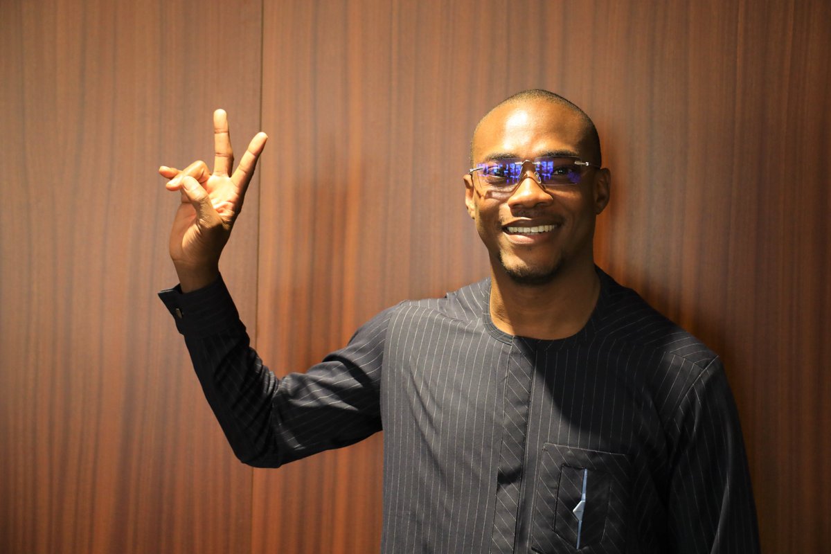 Session d’orientation pour 3 bousiers nigériens qui participeront au Programme IVLP en 2023 : 

- Maikoul Zodi et Abdoul Karim Moussa Tambari en Transparency and Accountability in Government  
- Issa Garba en Climate Crisis : Working for Future Generations 

#USAinNiger