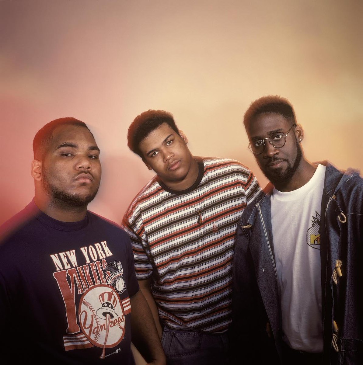 okayplayer's tweet photo. Great things are in store for fans of @WeAreDeLaSoul 👏🏾👏🏾👏🏾

The group’s top-tier catalog is set to finally be available to stream in March. https://t.co/Fah4NvhABO https://t.co/5NDkgxRJBp