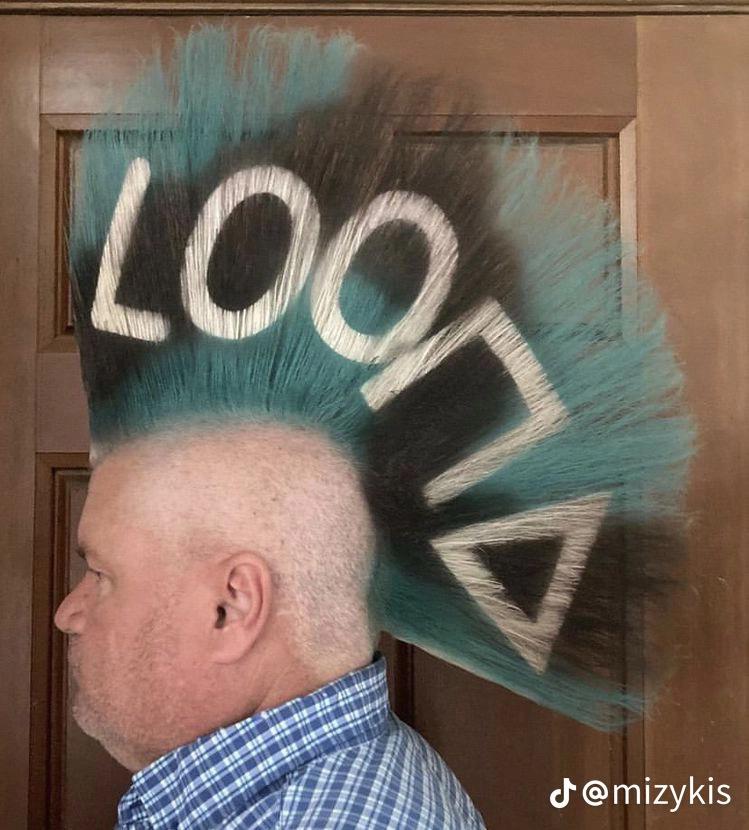 cyanuro's tweet photo. Nuevo año, nuevo corte. https://t.co/bPXJigNTaV