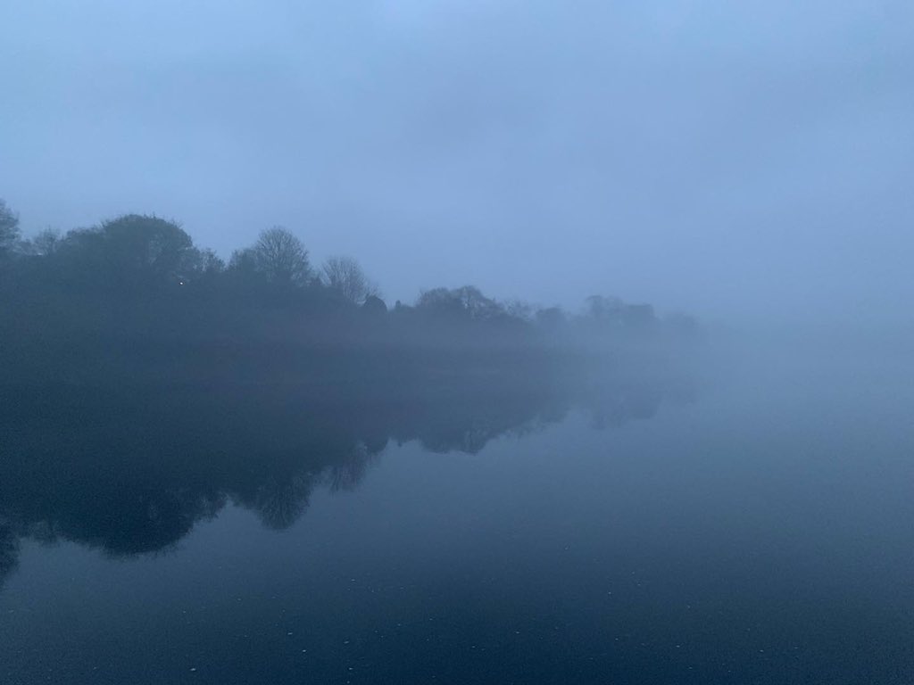 Evening mist rolling up the Lennon In Ramelton. Pretty but cold 🥶 #Donegal