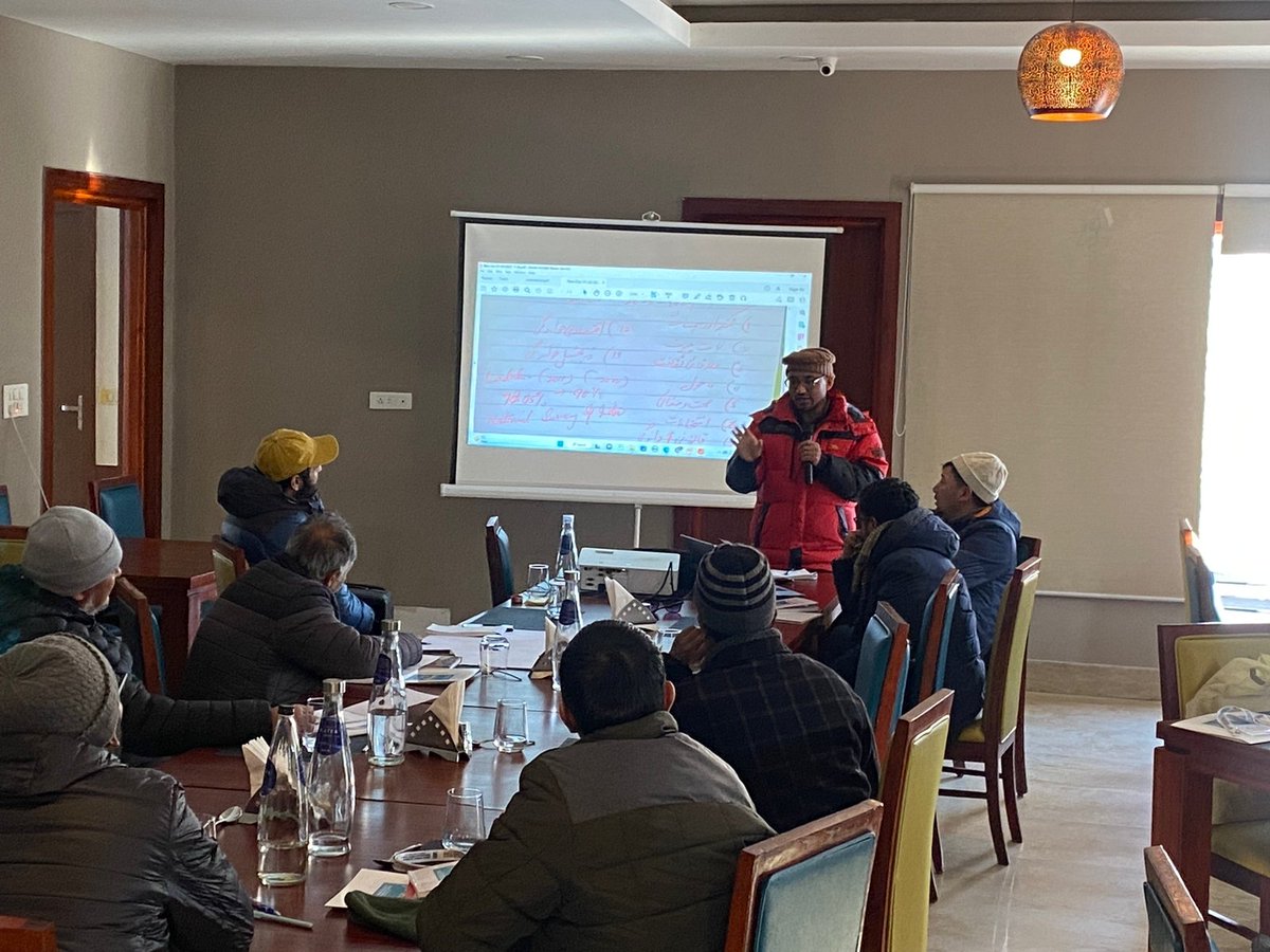 DIPR_Kargil's tweet photo. @EducationKargil organizes orientation program on NILP
@lg_ladakh @santoshsukhdeve https://t.co/KblCuwWBTH