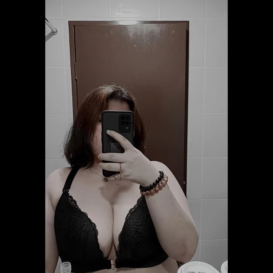 嗨咯～我又来更新照片了～
各位有没有想我呀 嘻嘻