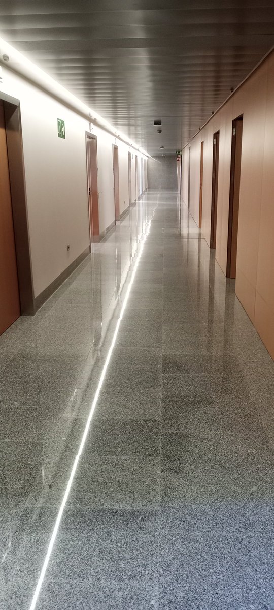 Nuriacilg's tweet photo. #agradecimientoservicios en la preparación de la apertura de una nueva zona de Hospitalización en @ClinicaNavarra
MANTENIMIENTO+DECORACION+
PREVENTIVA +EQUIPO DE LIMPIEZA...
#stopinfection
#excelencia https://t.co/KJlNdFH7ux