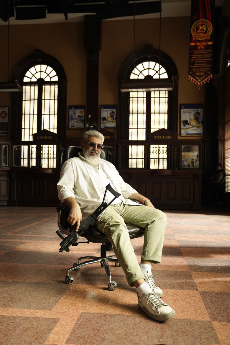 dheenaiyakam's tweet photo. Exclusive #Thunivu HD stills 🔥

#AjithKumar #ThunivuPongal https://t.co/mJx2BKN9uM