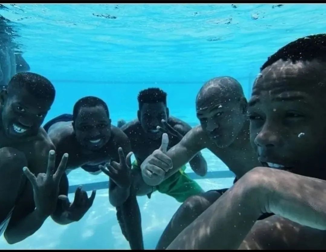 Bhongo_Tobela's tweet photo. @iKhokhaSA #RealHolidayMakers @iKhokhaSA https://t.co/bs2MDvEeFi