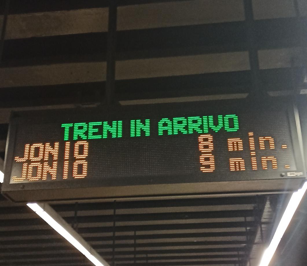 jessy_toby's tweet photo. Un treno per Rebibbia ogni morte de Papa.
#atacroma #atac #metroroma #BenedettoXVI https://t.co/3IrmhriOiV