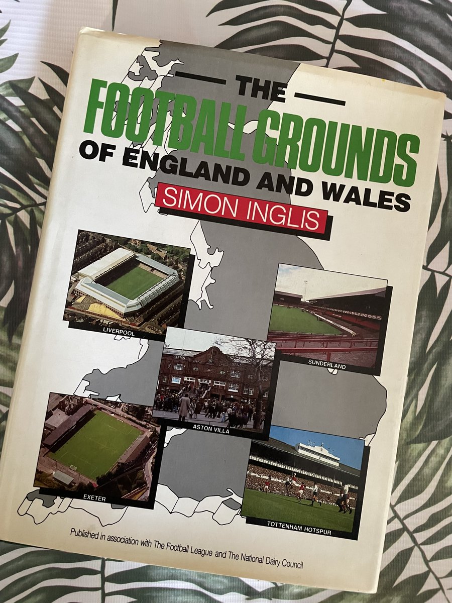 Another book out of the boxes discovered after the move. The seminal work on football grounds - The Football Grounds of England and Wales by Simon Inglis An informative and now slightly nostalgic read. 
@The_SimonInglis @HarperCollinsUK #FootballGrounds #FootballStadiums