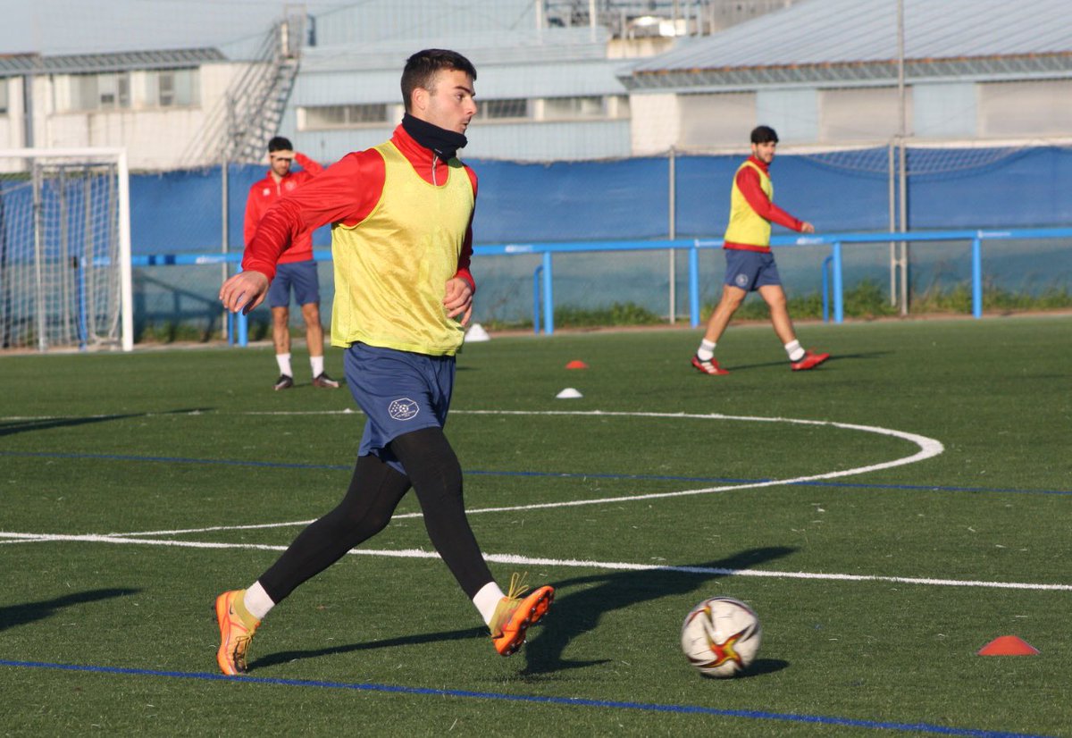 CD Móstoles URJC tweet media