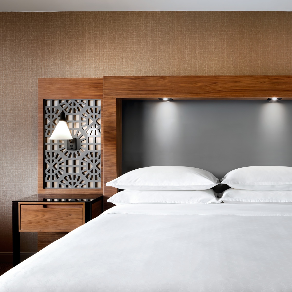 Sheraton T.O. Airport (not in Terminal 3) tweet media