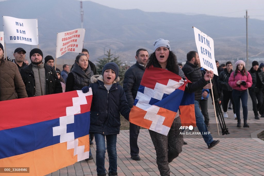 📢The #NagornoKarabakh area, already banned to independent media from #Azerbaijan🇦🇿, is blocked to journalists from #Armenia🇦🇲 since the Lachin Corridor blockage on 12/12. RSF calls on the Azerbaijani🇦🇿, Russian🇷🇺 &amp; Armenian🇦🇲 authorities to allow all journalists to do their job.