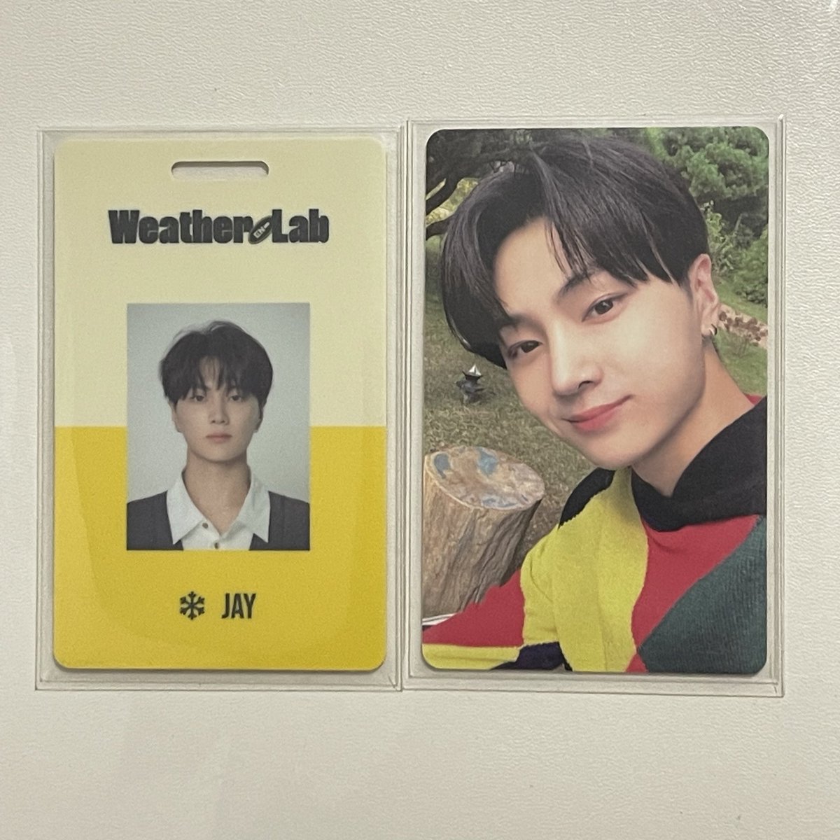 fiascart's tweet photo. wts lfb enhypen ph ᵕ̈ 

jay sg 2022 id + nrpc set

   ✦ ₱600 + pf 
   ✦ onhand 
   ✦ sco, j&amp;t direct, and flash exp (own booking)
   ✦ rcbyt - https://t.co/VF9I1JgKkX
   ✦ payo or 2 days reservation

reply mine or dm to claim ! #fiasmarket https://t.co/7wmCUPkzg5