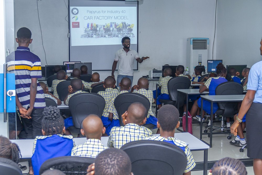 samueljaay's tweet photo. Support Education in Africa by Picking up our Bagpack NFT. Get 5 NFTS and a kid gets 1 month class paid for by you. We have a 60 Kid Class Target. Thanks to
@famous_dyl @s0meone_u_know
Buy from objkt https://t.co/A8aUE8K0zu https://t.co/FIxK3x1jhV