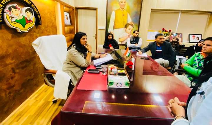 rscpcr's tweet image. बाल आयोग अध्यक्ष संगीता बेनीवाल का जयपुर दौरा।
आयोग कार्यालय में आगंतुकों से की शिष्टाचार मुलाकात।
@RajCMO 
@SangeetaBeniwa3 
@shiv_naga 
@AkhilNSJaipur