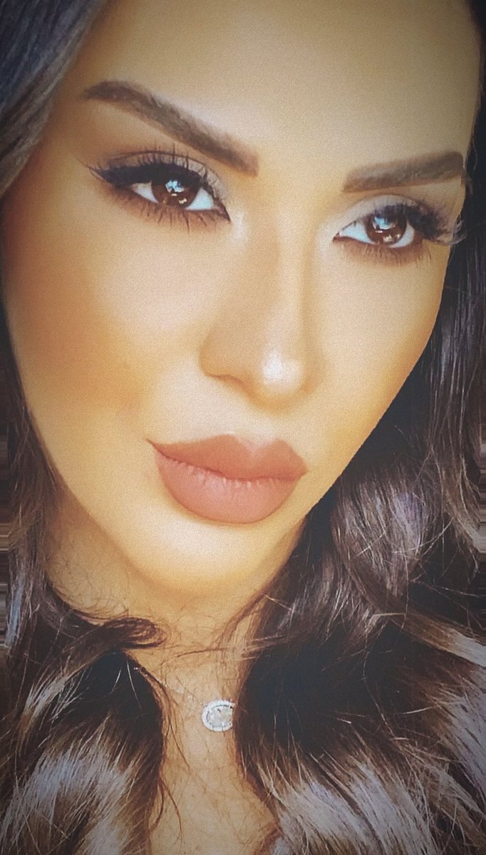 ابتعد عنهم قليلاً … ستراهم بوضوح 😊
#انستا_تويتر