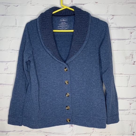 becdr2's tweet photo. So good I had to share! Check out all the items I'm loving on @Poshmarkapp #poshmark #fashion #style #shopmycloset #kennethcolereaction #llbean: https://t.co/S36AbxKUsm https://t.co/9TauBOnfCq