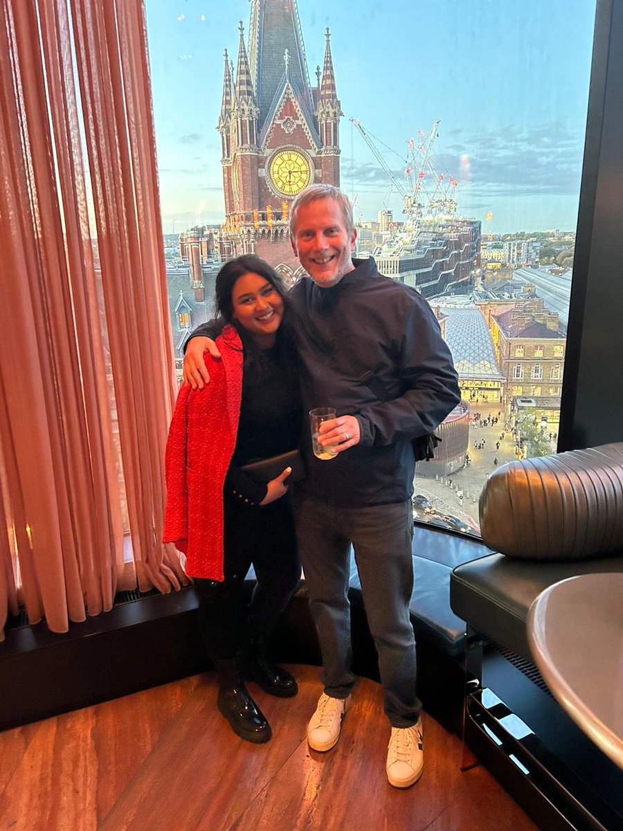 ProDapta's tweet photo. We're giving a HUGE shout-out to specialist @Microsoft recruiter and Sales Director Stuart Welch, who's celebrating his Birthday and 5th Work Anniversary, today!
#EllisGroup #Prodapta #Birthday#Celebrate #ITRecruitment #RecruitmentAgency #Recruiter #Hiring #JobSearch https://t.co/4kP7siz2jK