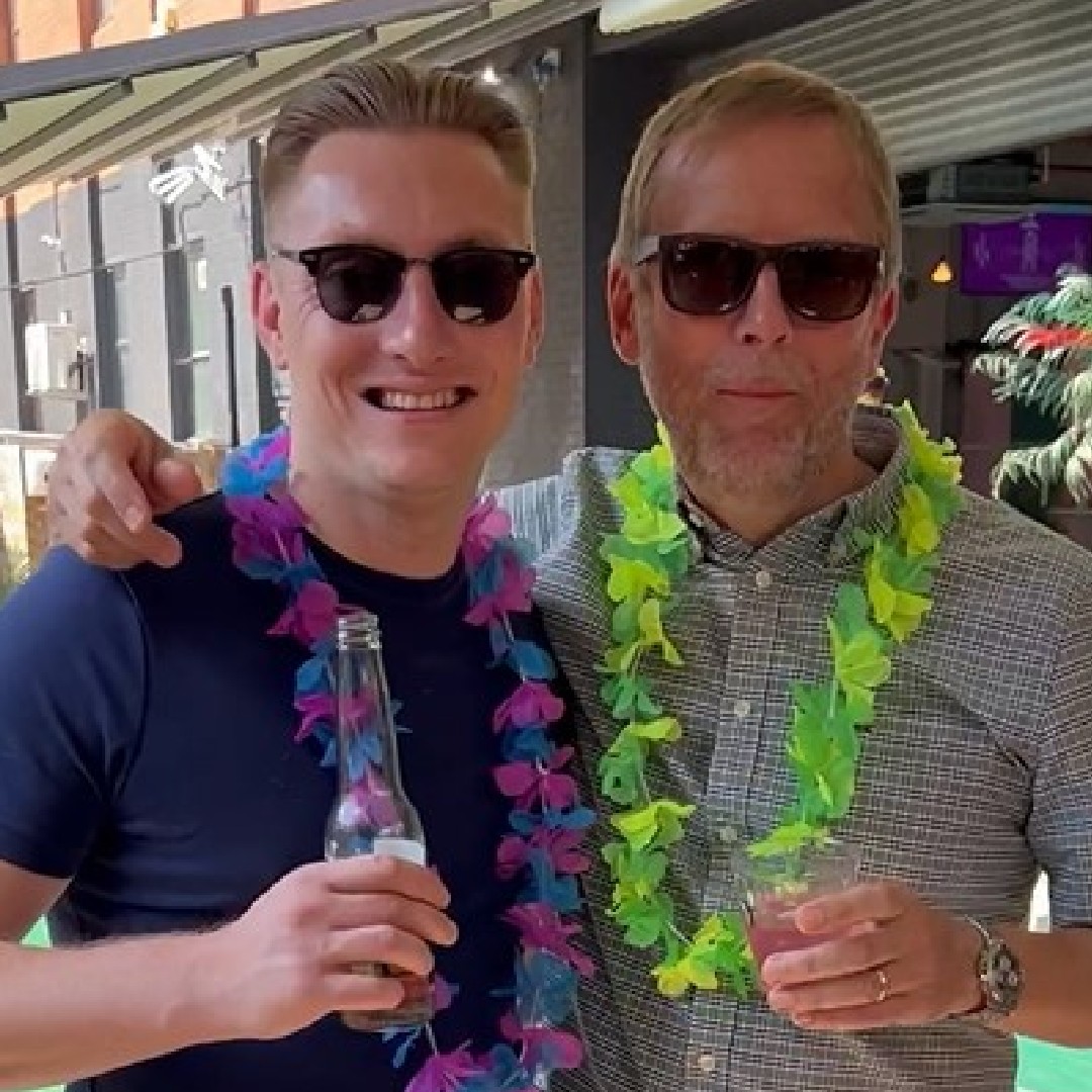 ProDapta's tweet photo. We're giving a HUGE shout-out to specialist @Microsoft recruiter and Sales Director Stuart Welch, who's celebrating his Birthday and 5th Work Anniversary, today!
#EllisGroup #Prodapta #Birthday#Celebrate #ITRecruitment #RecruitmentAgency #Recruiter #Hiring #JobSearch https://t.co/4kP7siz2jK