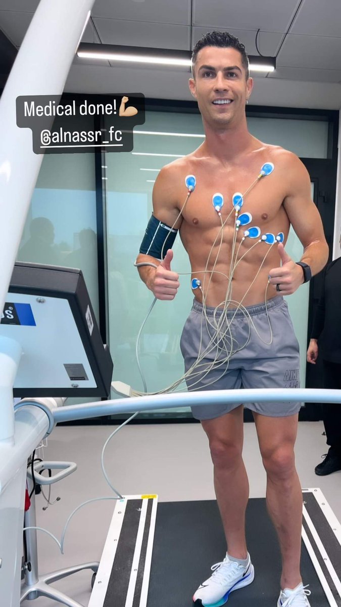 BHappiah's tweet photo. Medical #CR7 https://t.co/nYMrTQs8pg