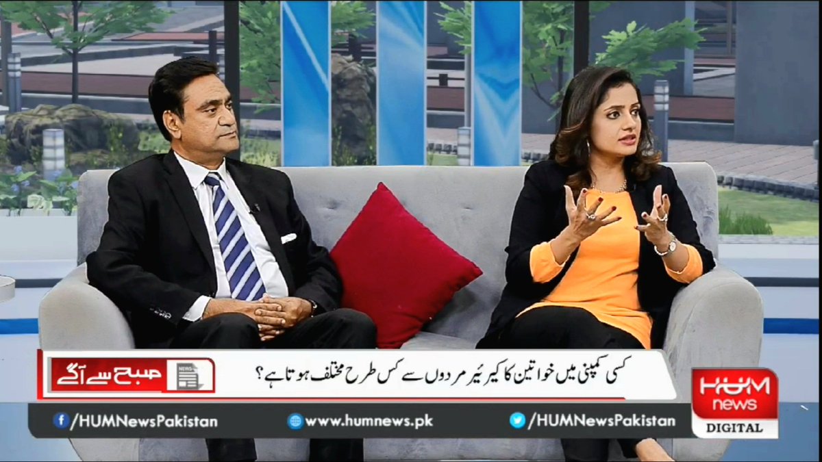 Fiza_Farhan's tweet photo. Pleased to be in conversation with CEO @telenorpakistan @irfanwahabkhan on @humnewspakistan morning show with the wonderful hosts @ovaismangalwala @Shiffa_ZY to highlight the role #digitaltransformation can play in empowering #women &amp; building strongers nations! @champs_change https://t.co/hZhwC2kLJA