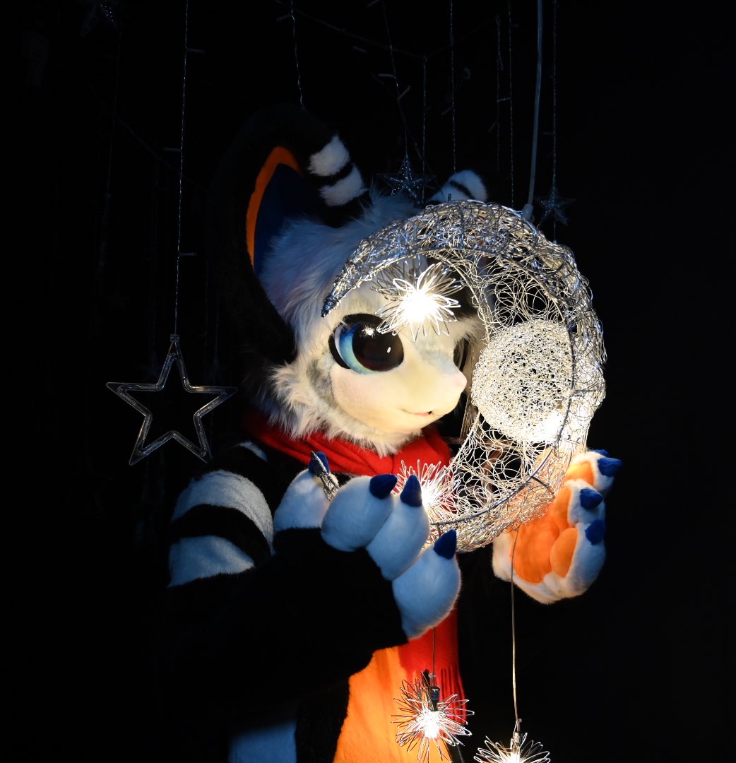 Milk_coming's tweet image. 改めましてK-LINE様(@Kemono_LINE )よりゲーミングねずみのユウセンをお迎えさせて頂きました!
いろんなイベントに連れていく予定なので見かけたら優しく接してあげてくださいね!
#kemonoline
