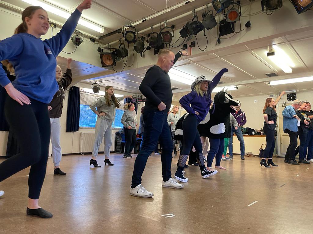 Have a look at some BTS action!

Tickets are on sale now for Jack &amp; the Beanstalk 🫘🐮🧚

🧚 Sale Waterside Theatre
🧚 13th Jan - 22nd Jan
🧚 Matinee, 241, concession &amp; family tickets available
🧚 Fairies, giants, baddies &amp; panto jokes all expected 

🔗salenomads.org.uk/upcoming/jack/