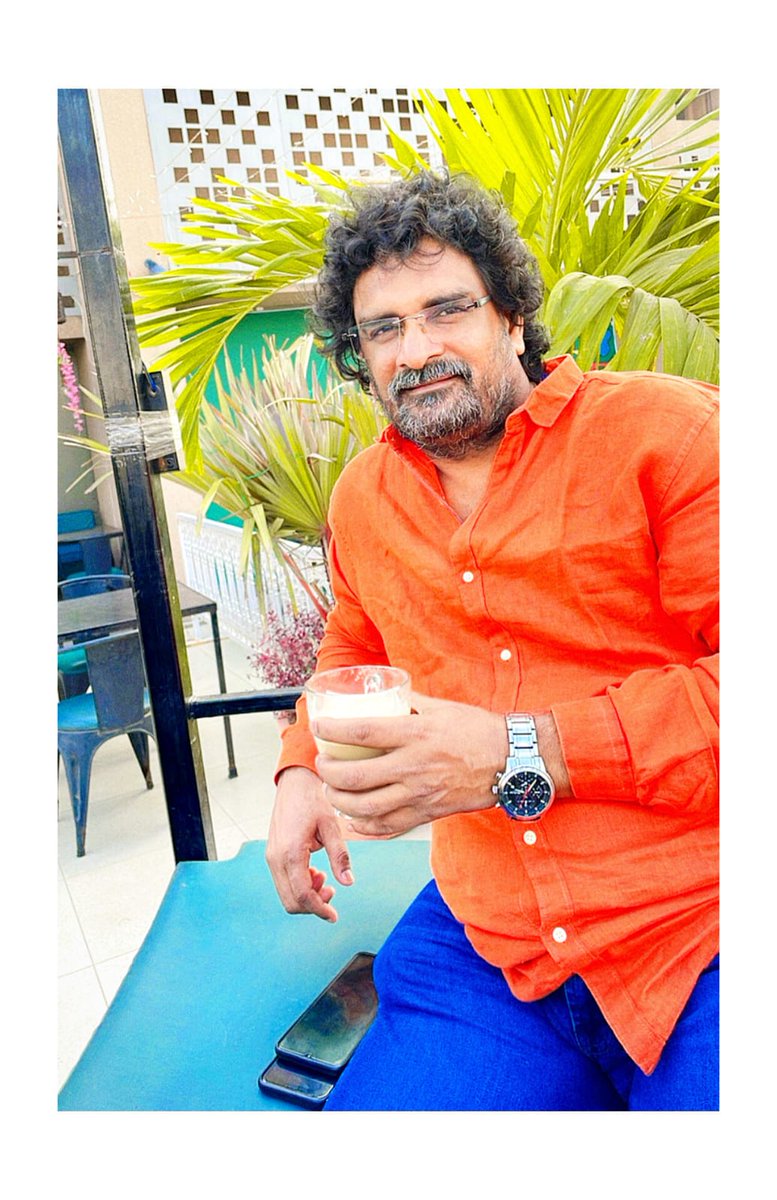 manojrrajput's tweet photo. किरदार शिद्दत से निभाइये ज़िन्दगी में।
कहानी एक दिन सभी को होना है।।
H A P P Y - M O M E N T S 💚
T E A M - S F W - AHMEDABAD
#MyTeamMyProud #TeamSFW #sfwthegym #sfwgym #Ahmedabad https://t.co/O4NyKFCZtL