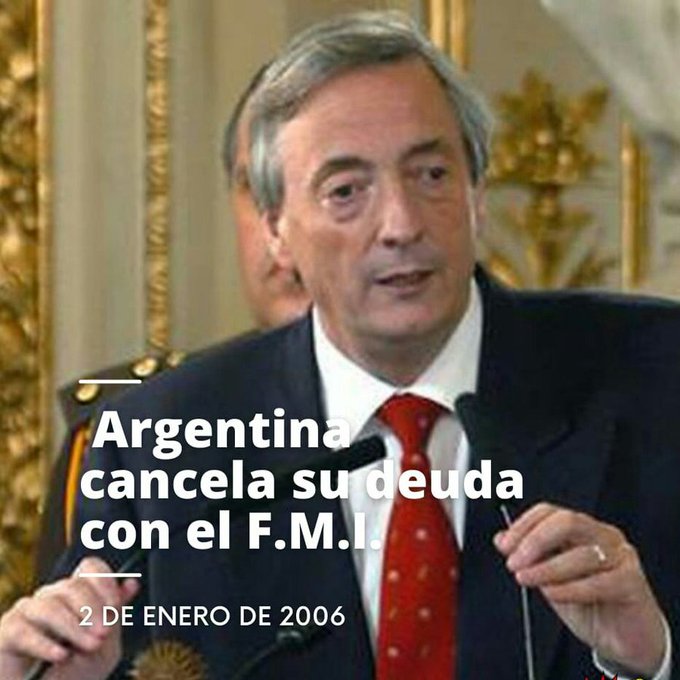 SOBERANIA: 
Un 2 de enero de 2006, un presidente Peronista nos sacaba los grilletes del FMI.