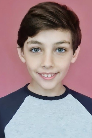 SophiecBobe's tweet photo. Good luck to Maia, Tristian, Nicholas and Lorenzo shooting tomorrow on The Crown S6 @bonnieandbetty1 @GemBobe #Childextras #teambobe https://t.co/RzLL6aTLDB