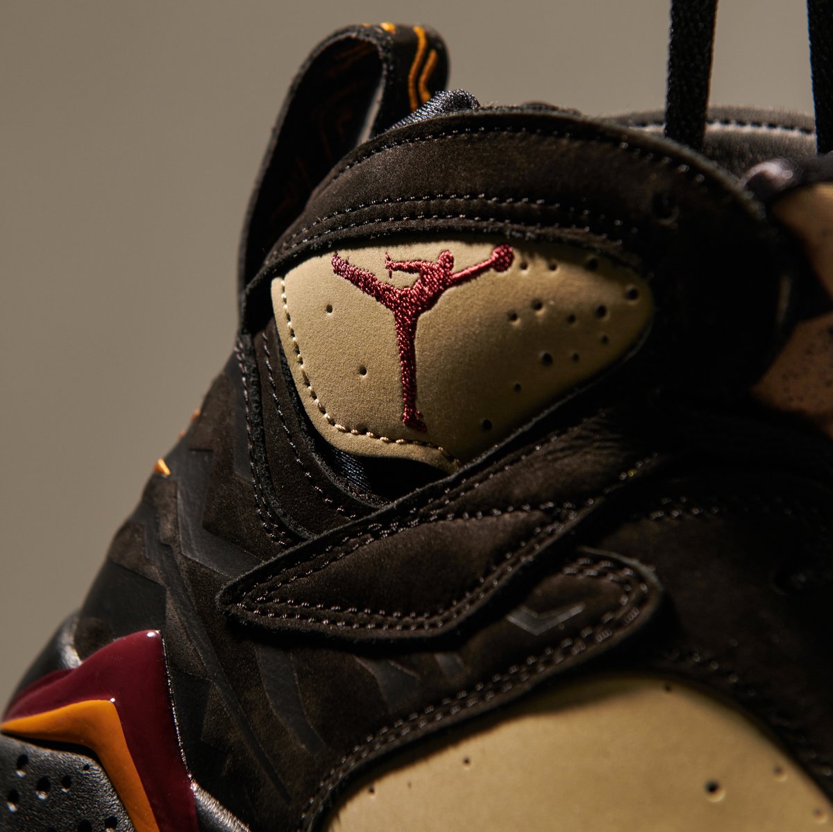 Foot Locker on Twitter "Start the year off strong 💪 This allnew