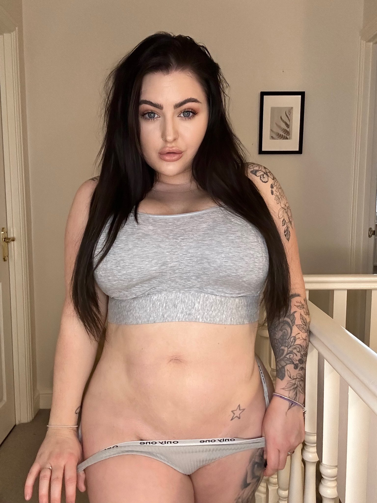 Natalia Reynolds - Your Gateway to Explicit Naked Moments & Porn Films