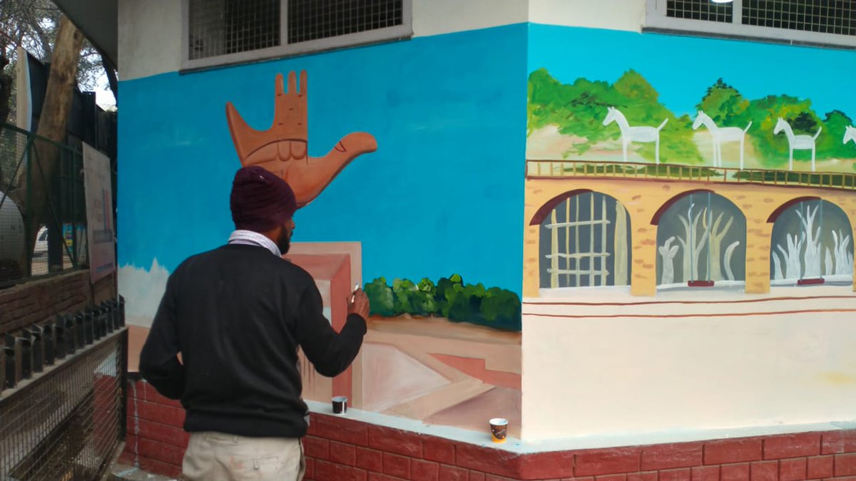 MCChandigarh's tweet photo. Public Toilets of Sector 22 showcasing Heritage of Chandigarh

@SwachhBharatGov 
@SwachSurvekshan 

#PeopleForToilets
#SwachhSurvekshan2023Chandigarh
 #UseToilets
#KeepHygiene https://t.co/PWTghwiEGY