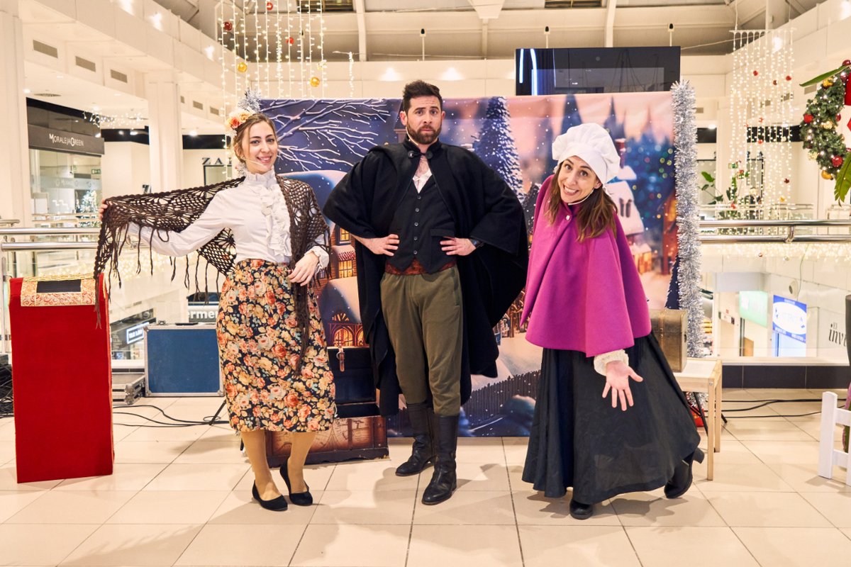 🎄¡Tardes mágicas navideñas en MG 💕 Muchas gracias a todos por acompañarnos el pasado jueves ¡vuestra compañía para demostrar lo grande que es el Espíritu Navideño fue imprescindible! ✨ 

¿Te lo perdiste? ¡Apúntate a  moralejagreen.com/loyalty-club/ y te enterarás en primicia de todo!