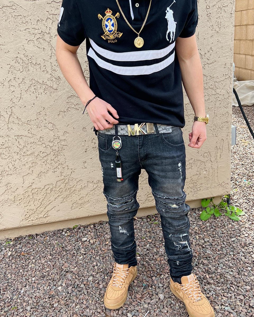 Ceecashbando's tweet photo. Young go getta🚀 #takeover #ceehuncho https://t.co/vGzSgjONyG