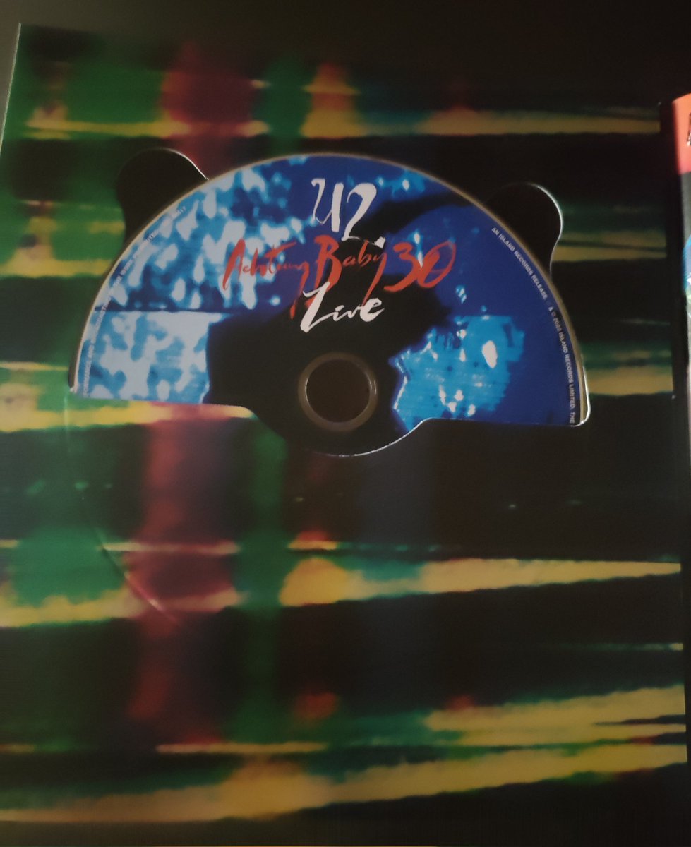 U2MDR's tweet photo. Ya llegó el regalo de subscripción de @U2 .30 aniversario de Achtung Baby 😎. Ya lo tienes?? #u2 #U2 #achtungbaby https://t.co/2AD1JDQhyg