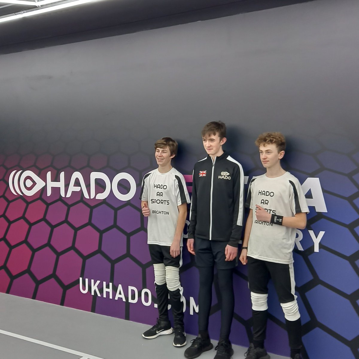 RockHoppers tweet media