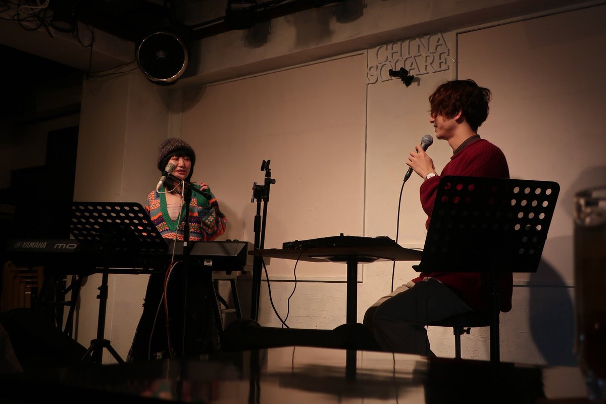 rakkyo_perc's tweet image. 亜ノあこ@井荻チャイナスクエア
新年初ライブはあこさんと！MPCは触れば触るほどできることが多いことに気づいて発見がある楽器。もっともっと仲良くしていきたいな…
あこさんとは今年何度かご一緒できることが決まってるので楽しみ！ありがとうございました！
#mpc #mpclive2