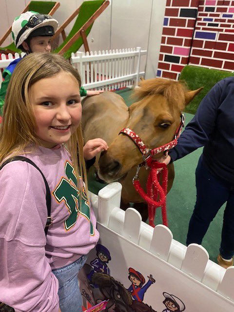 OPS_OratoryPrep's tweet photo. Year 6 OPS pupil Abigail has been enjoying a busy Christmas break, including:

🐴 Attending the London International Horse Show, meeting her idol Harlow, a @YouTube star
🌊 Finding fossils along the North Yorkshire coastline
🏇Practicing in her new riding gear

#OPSChristmas https://t.co/ACqnrOo12l