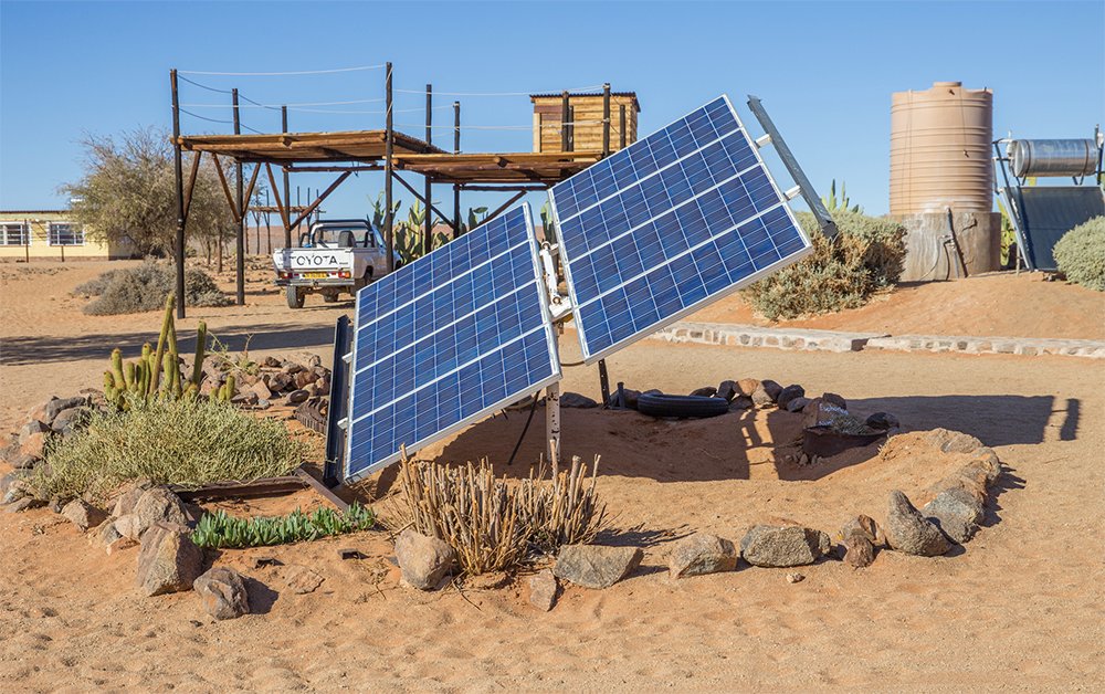 EnergyAlliance's tweet photo. In 2021, renewable ⚡ generation rose to 1/4 of what is needed to end energy poverty, but most of it occurred in developed countries.

A #cleanenergy future that doesn't leave anyone behind is possible—only if we work together.

More about @EnergyAlliance: https://t.co/4y7sOIaSc7 https://t.co/5YHG8w1FKv