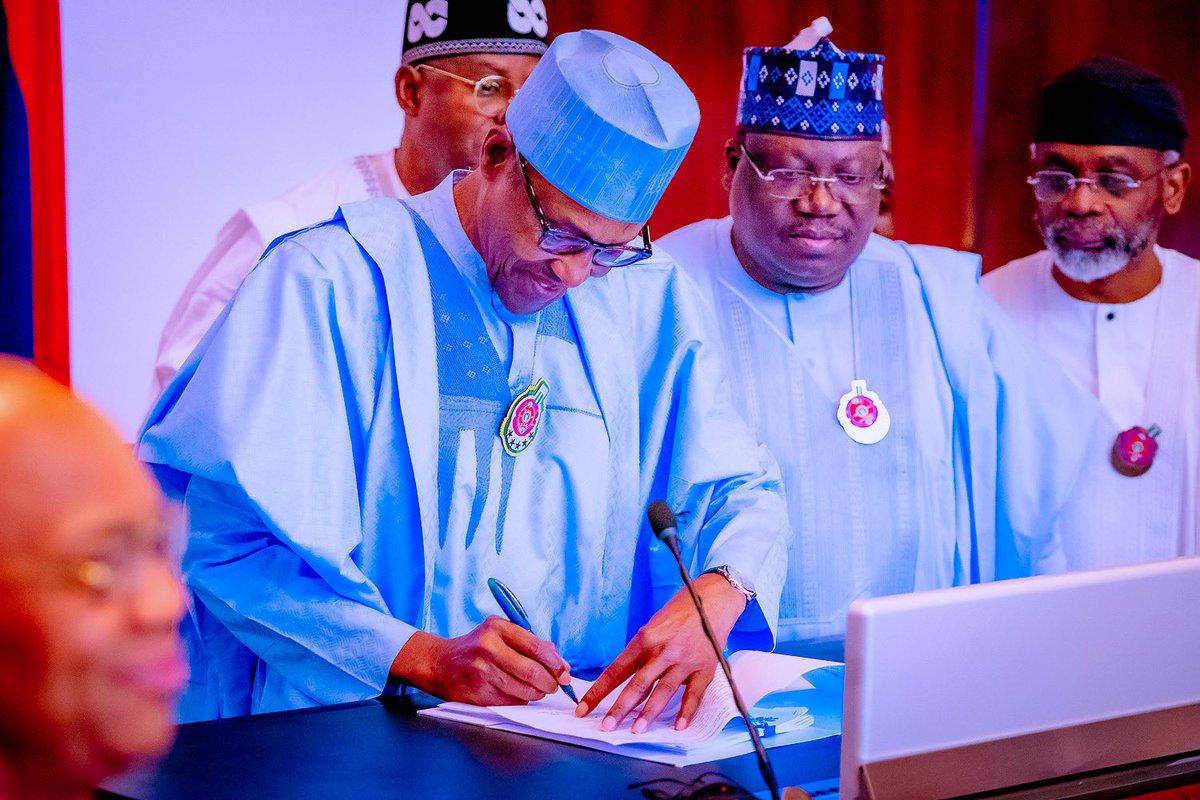 Muhammadu Buhari tweet media