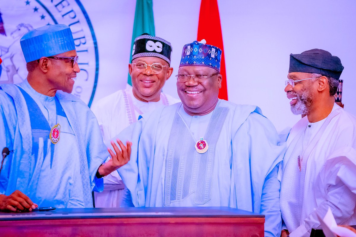 Muhammadu Buhari tweet media