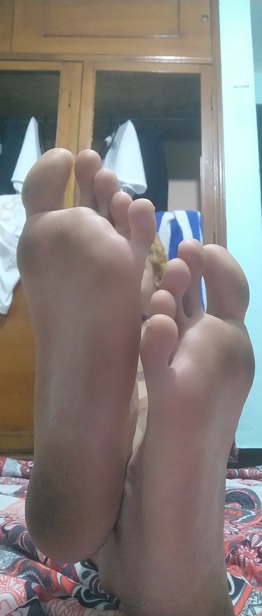 YOURBIGMASTER8's tweet photo. respect ranks.
#cashmaster #cashslave #findom #findomgames #paypigslave #paypig #feet #feetfethish #alphamales #masterfeet #spitfires #spitgame #masterspit #StraightMale #straightmaster https://t.co/8Qrq3LgWS9