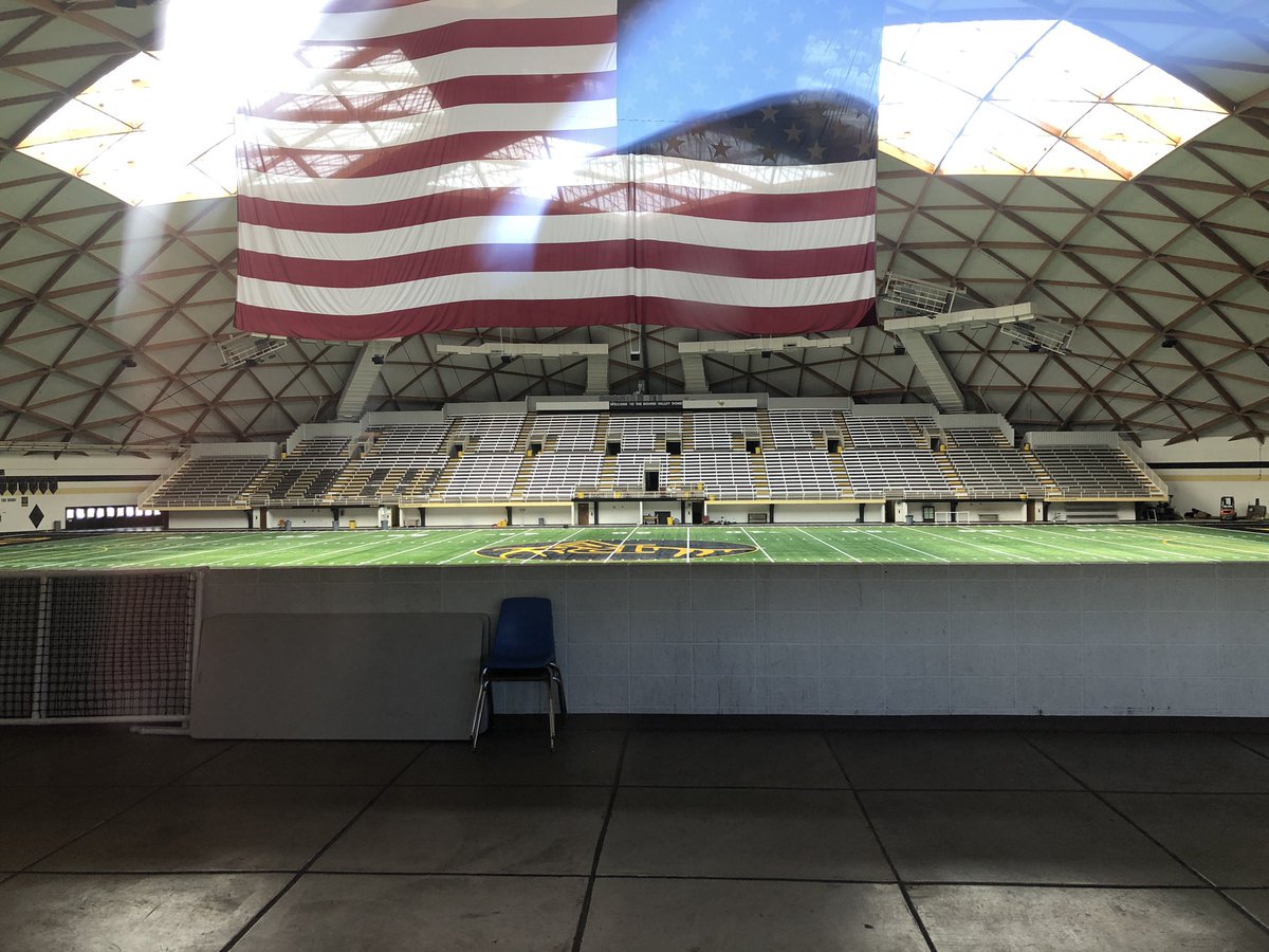 Our 2022 FBStadiumsUSA Stadium of the Year, receiving votes from 65% of voters was the Round Valley Ensphere in Eagar, AZ, home of the Round Valley Elks! Thanks to all who voted and I am looking forward to seeing more stadiums in 2023. Runner-Up was WI’s DeForest High School.