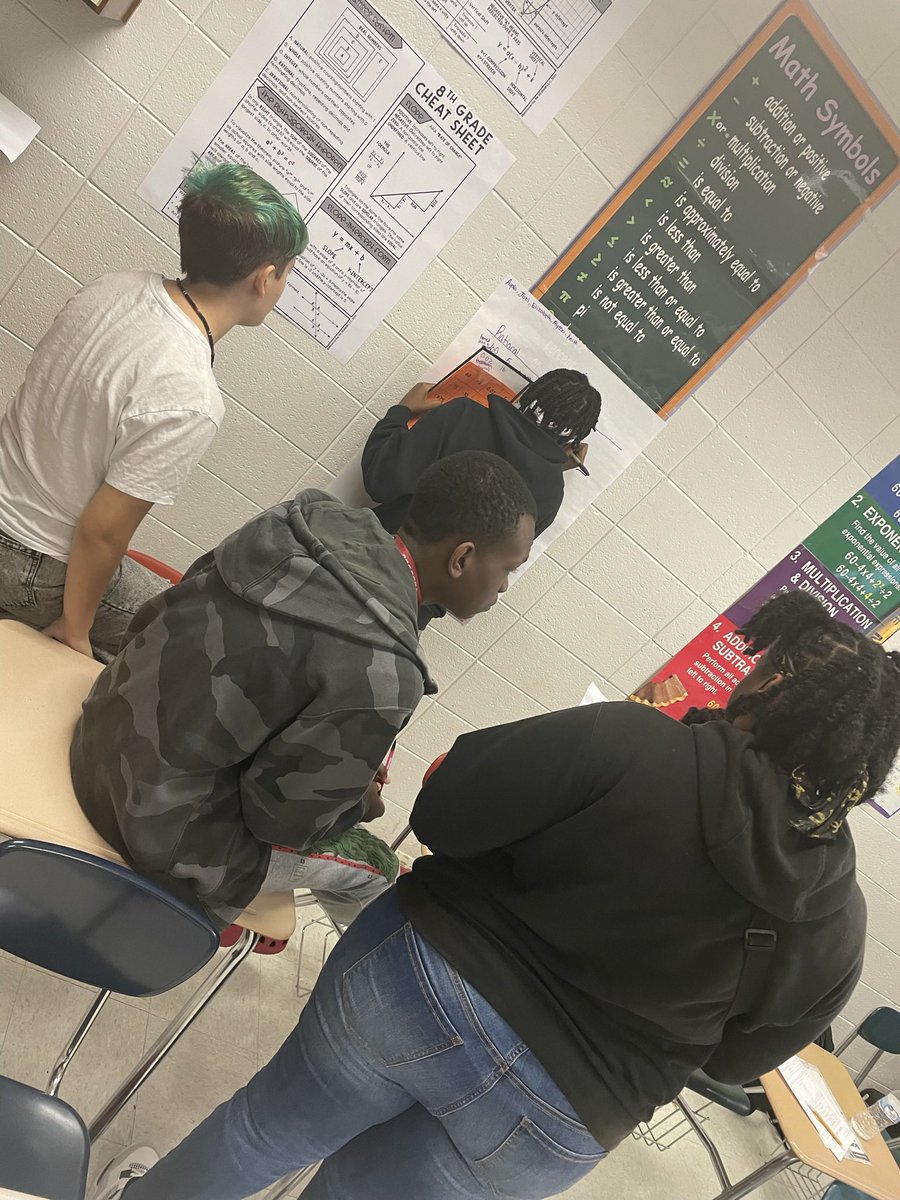 theej_moss's tweet image. Highlights of teaching this year… making sure my students take ownership of their learning! I have loved building a flipped classroom mixed with a thinking classroom. Get them out the desk! #MathWork