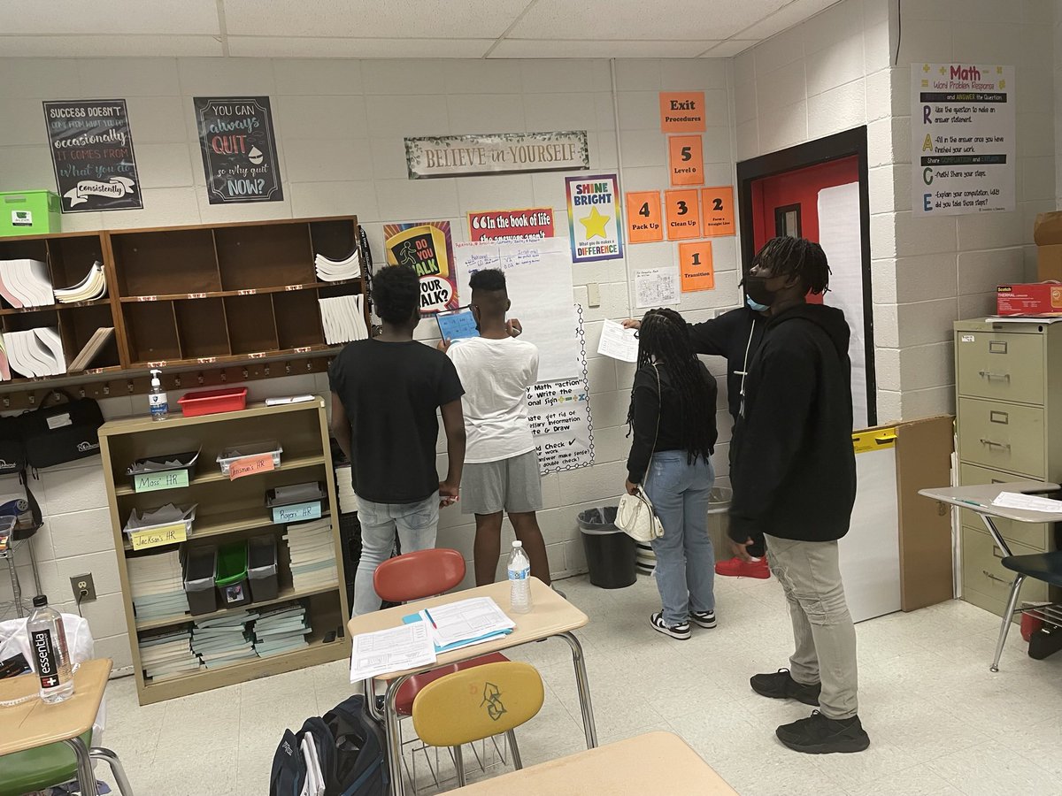 theej_moss's tweet image. Highlights of teaching this year… making sure my students take ownership of their learning! I have loved building a flipped classroom mixed with a thinking classroom. Get them out the desk! #MathWork