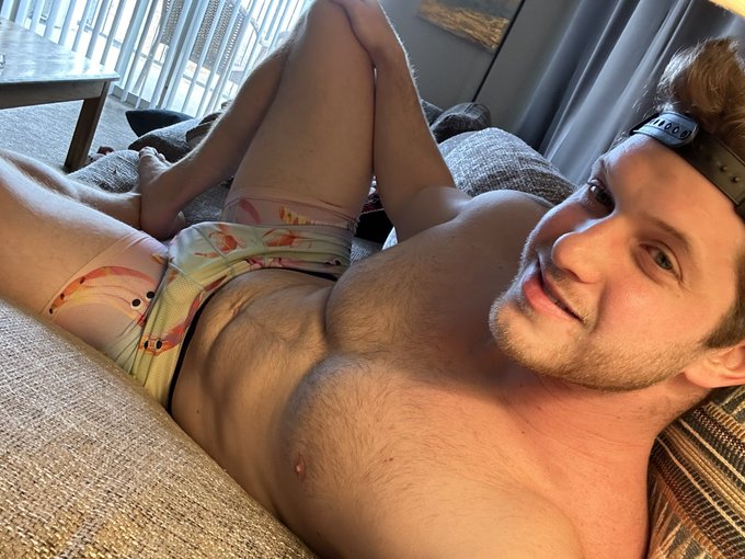 Good morning ? say it back https://t.co/mwgXx2MR8D