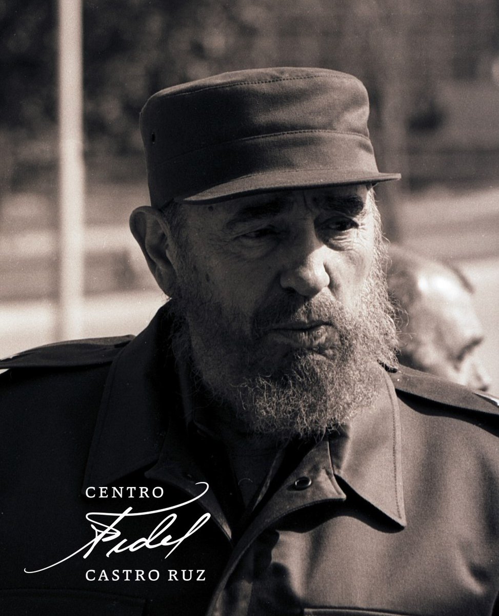 #Fidel:"Estamos muy lejos de poder decir que la lucha revolucionaria de nuestro pueblo ha cesado, estamos muy lejos de poder decir que a nuestra juventud no le queden tareas y esfuerzos grandes". #FidelVive #64Victorias