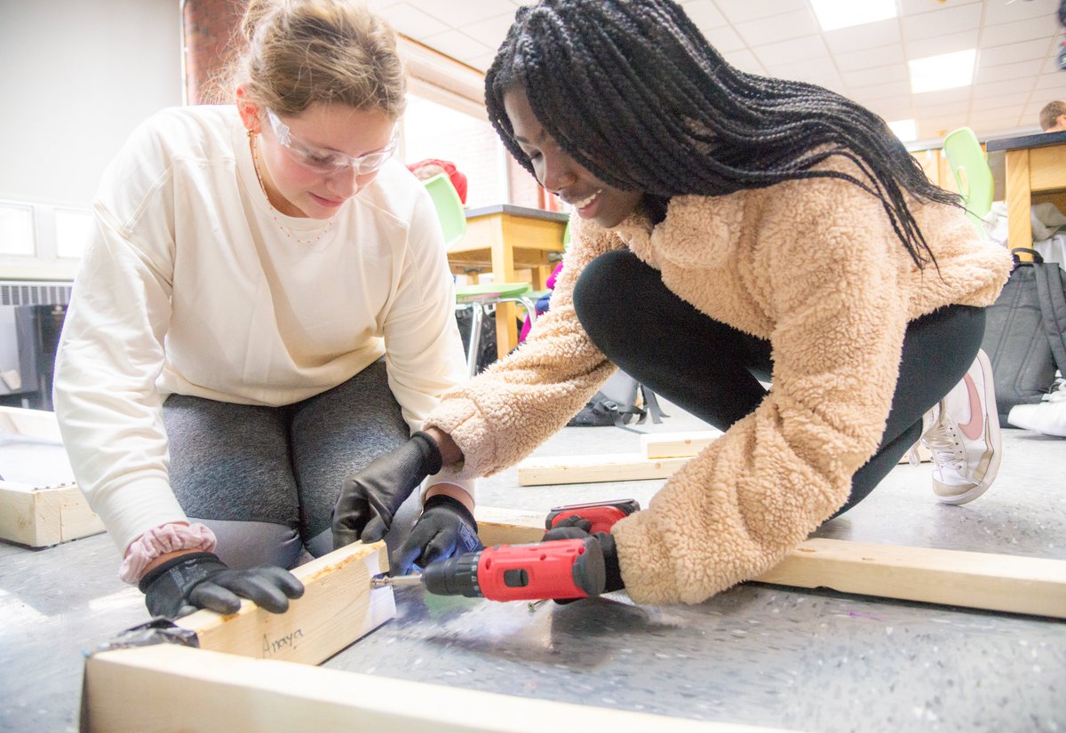 Colchester Schools tweet media