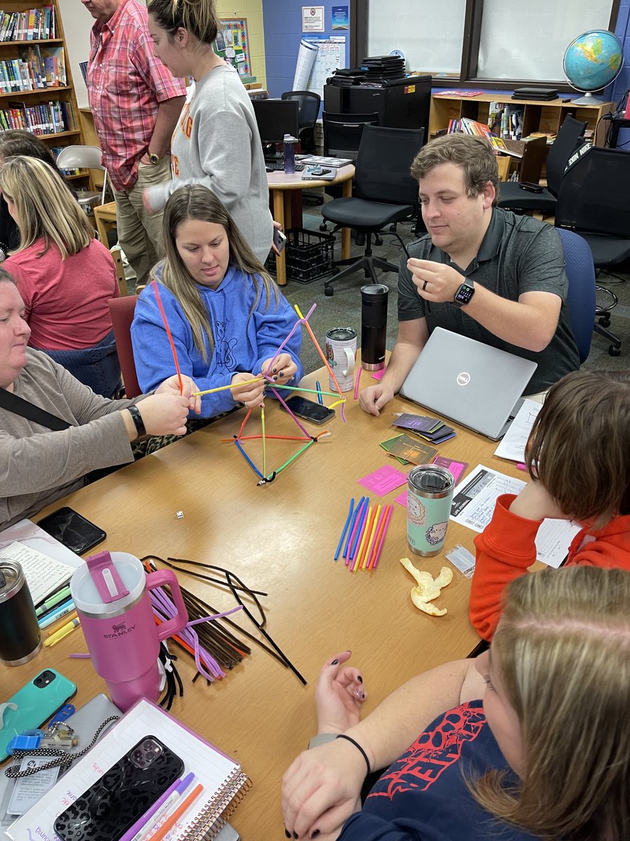 brit_sikes's tweet image. Starting out the new year with #brainarchitecture and Trauma Informed practices PD @PMES_MNPS @MaryCrnobori @MNPSSoutheast